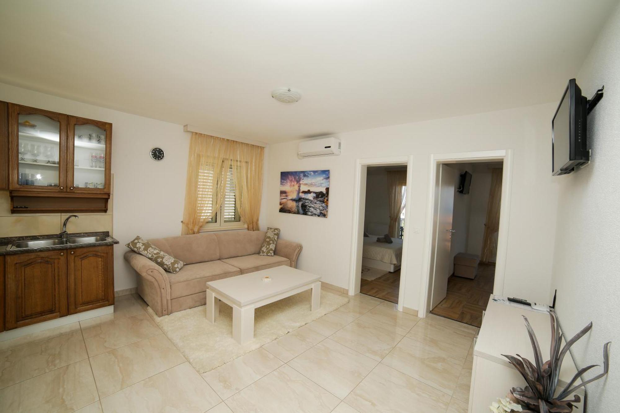 Apartment Manda