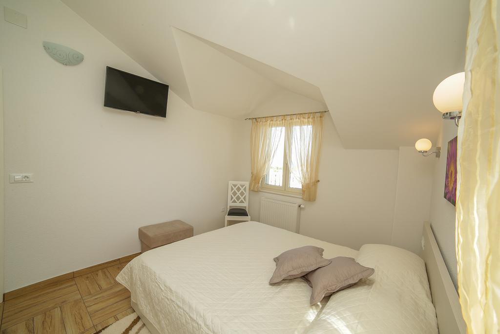 Apartment Manda Supetar